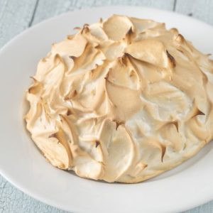 Baked Alaska Recipe, Elegant Dessert, Classic Baked Alaska, Ice Cream Cake, Golden Meringue, Sweet Surprise, Fancy Dessert Recipe, Exquisite Baked Alaska