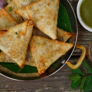 Delectable Samosa Recipe, Indian Street Food, Curry Chicken, Spice Indulgence, Home Cooking